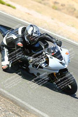 media/Oct-16-2022-TrackXperience (Sun) [[236a00b5b6]]/Group 3/session 4 turn 2/